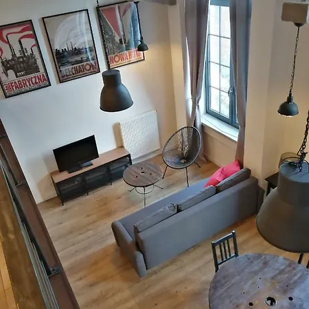 Redcity Loft Zyrardow